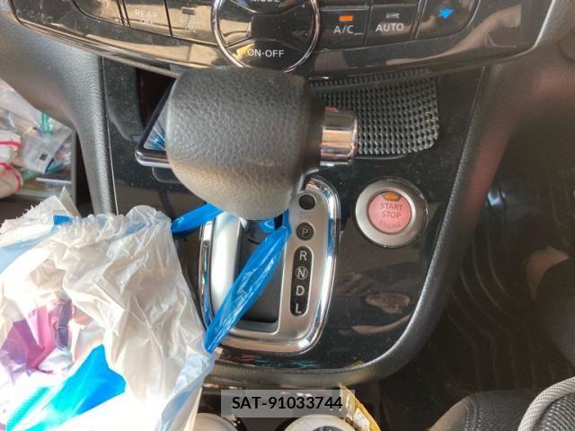 Nissan SERENA 2012-05 8850598-22