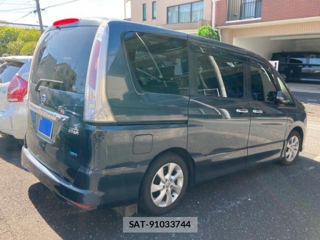 Nissan SERENA 2012-05 8850598-2