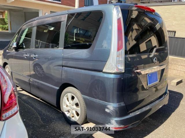 Nissan SERENA 2012-05 8850598-3