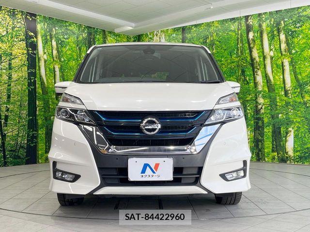 Nissan SERENA 2018-10 8849927-14