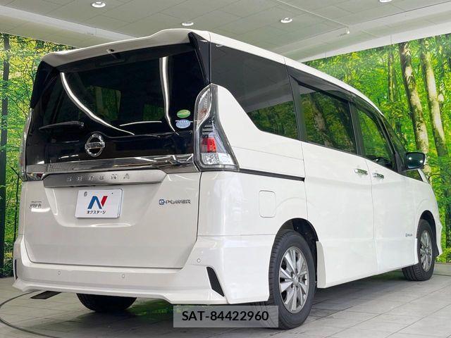 Nissan SERENA 2018-10 8849927-17