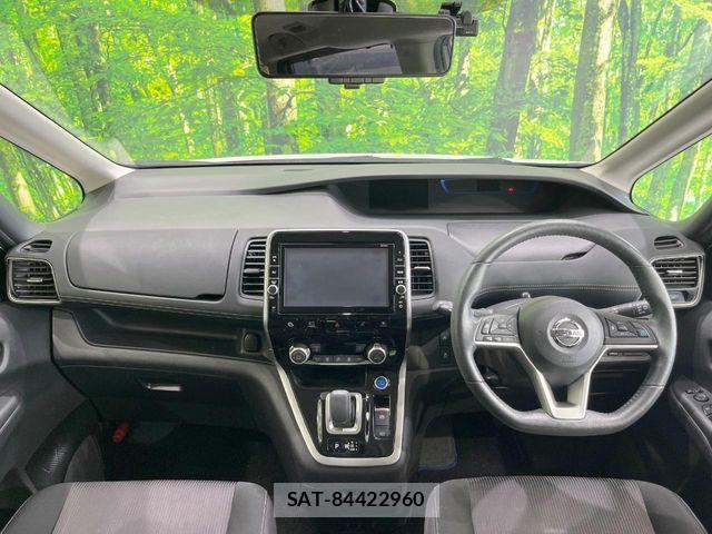 Nissan SERENA 2018-10 8849927-1