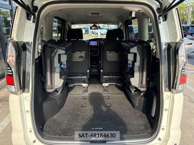 Nissan SERENA 2019-05 8849858-24