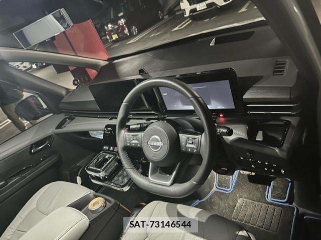 Nissan SERENA 2024-04 8849935-10