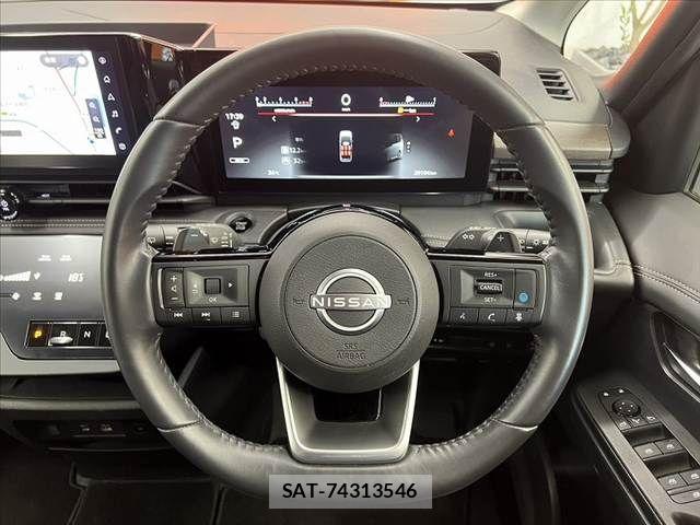 Nissan SERENA 2023-09 8872019-26