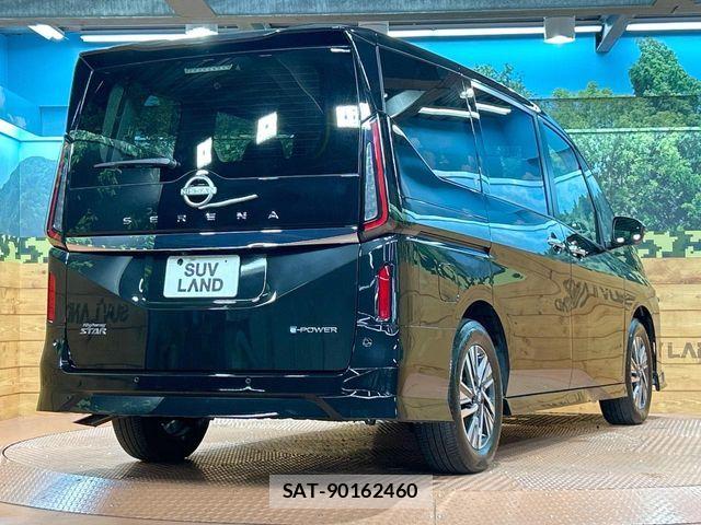 Nissan SERENA 2024-01 8872017-17