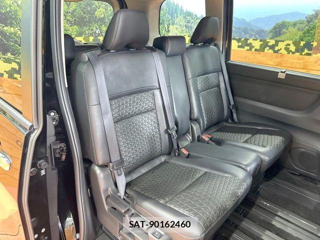 Nissan SERENA 2024-01 8872017-8