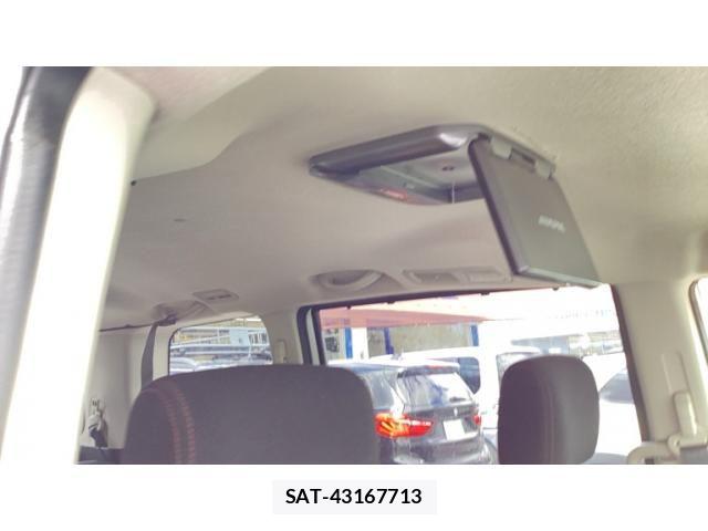 Nissan SERENA 2011-04 8872032-10