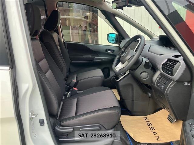Nissan SERENA 2022-02 8882018-9