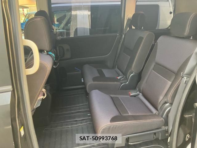 Nissan SERENA 2008-03 8882045-6
