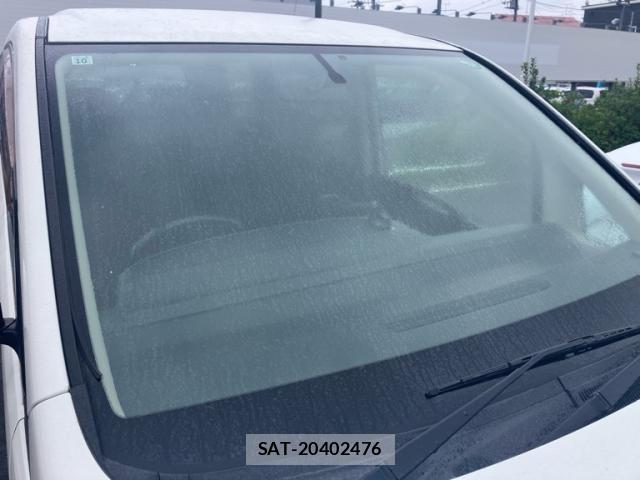 Nissan SERENA 2009-10 8882037-5