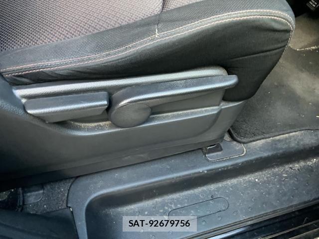 Nissan SERENA 2011-06 8882047-12