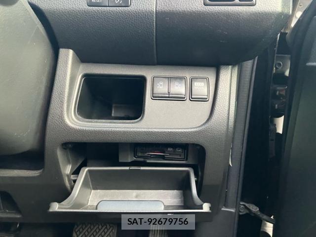 Nissan SERENA 2011-06 8882047-14
