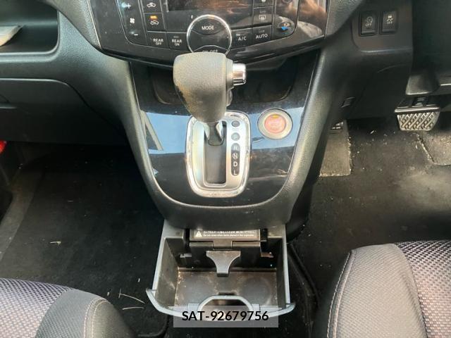Nissan SERENA 2011-06 8882047-20