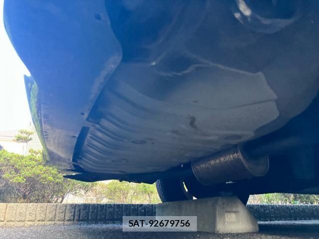 Nissan SERENA 2011-06 8882047-5