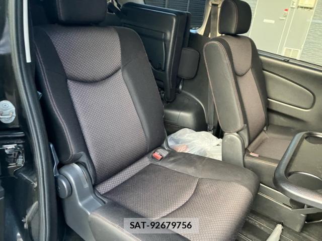 Nissan SERENA 2011-06 8882047-8
