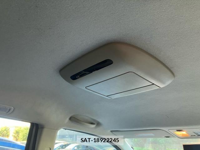 Nissan SERENA 2006-12 8882039-12