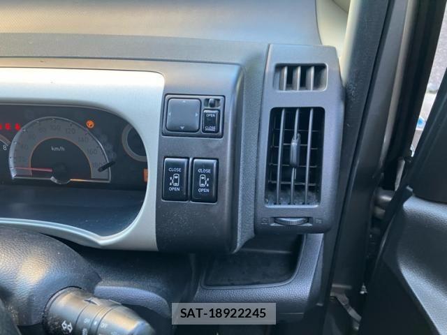 Nissan SERENA 2006-12 8882039-15