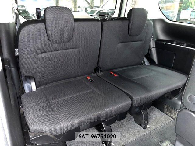 Nissan SERENA 2018-03 8882028-11