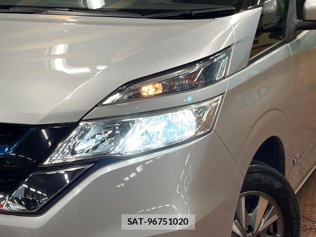 Nissan SERENA 2018-03 8882028-12