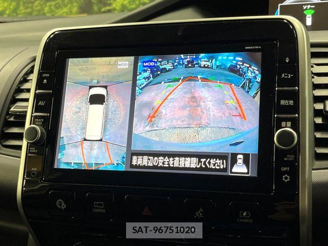 Nissan SERENA 2018-03 8882028-4