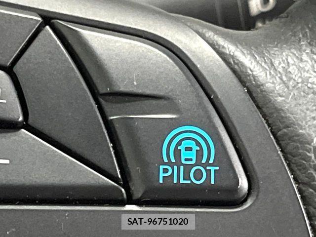 Nissan SERENA 2018-03 8882028-5
