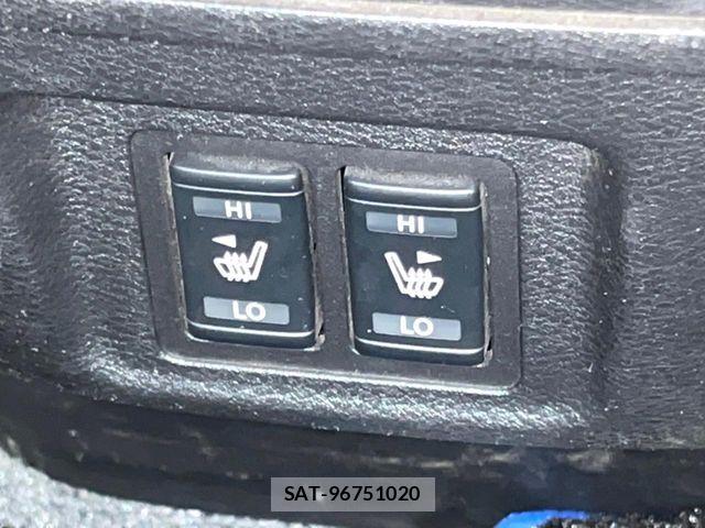 Nissan SERENA 2018-03 8882028-6