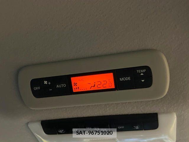 Nissan SERENA 2018-03 8882028-8