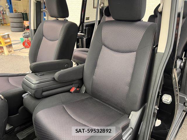 Nissan SERENA 2012-07 8882034-13