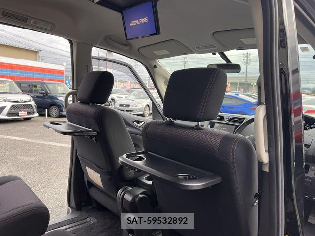 Nissan SERENA 2012-07 8882034-15