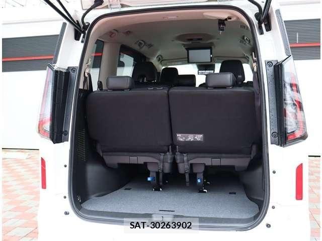 Nissan SERENA 2023-09 8882014-15