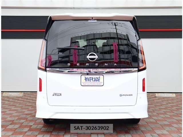 Nissan SERENA 2023-09 8882014-25