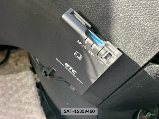 Nissan SERENA 2008-02 8882043-17