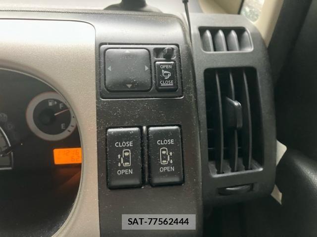 Nissan SERENA 2007-07 8882042-15