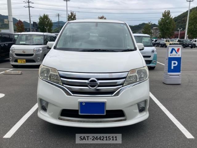 Nissan SERENA 2011-06 8882048-0