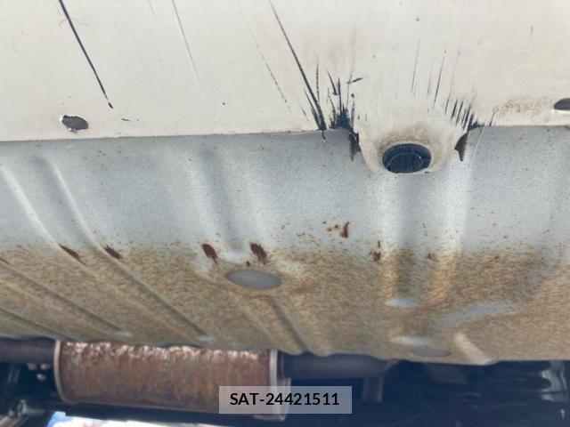 Nissan SERENA 2011-06 8882048-13
