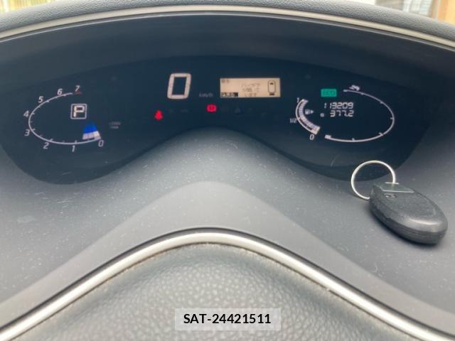 Nissan SERENA 2011-06 8882048-15