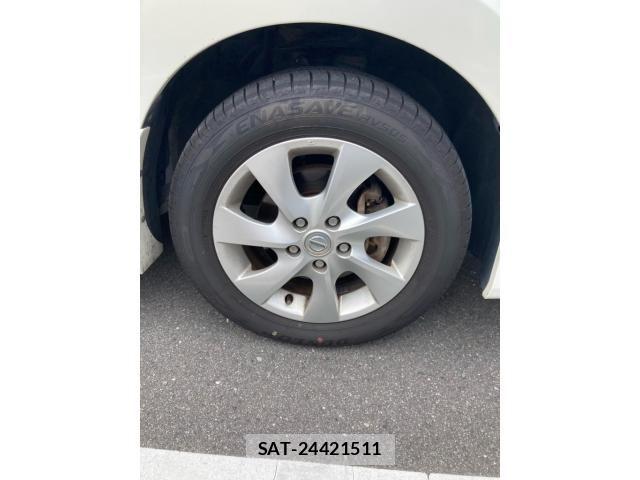 Nissan SERENA 2011-06 8882048-2