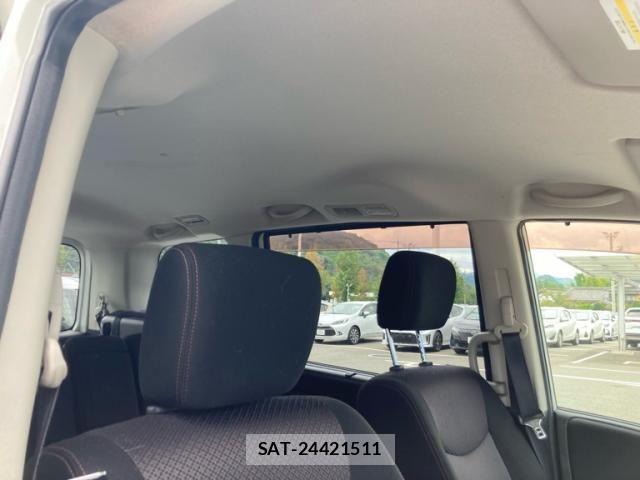 Nissan SERENA 2011-06 8882048-5