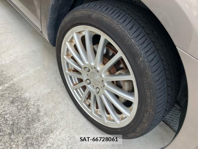 Nissan SERENA 2006-11 8882046-1