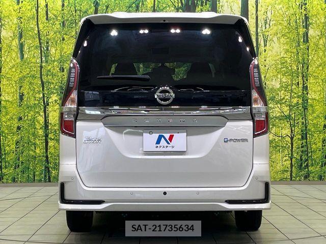 Nissan SERENA 2022-03 8882021-17