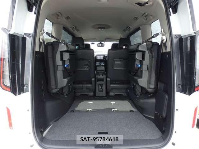 Nissan SERENA 2025-03 8882016-18