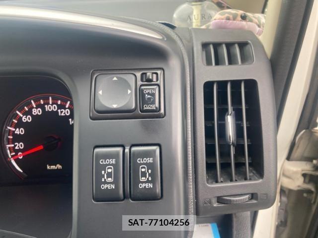Nissan SERENA 2008-11 8882036-14