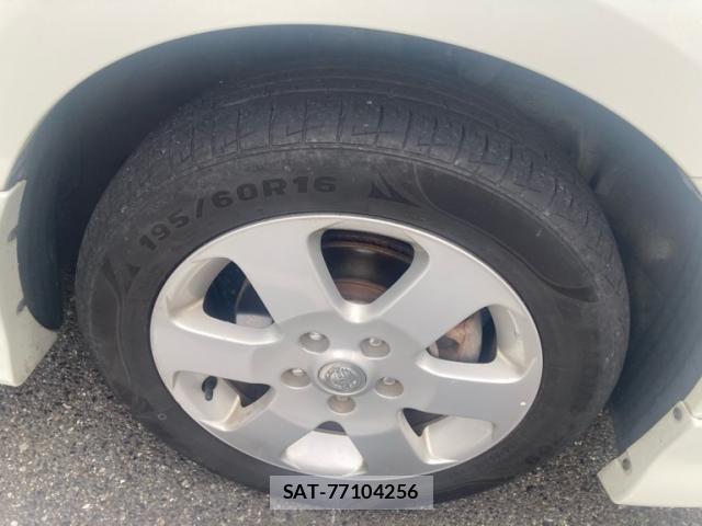 Nissan SERENA 2008-11 8882036-5