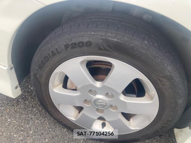 Nissan SERENA 2008-11 8882036-8
