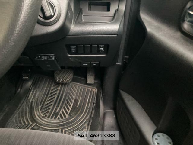 Nissan SERENA 2010-02 8882040-16