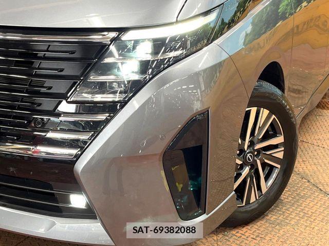 Nissan SERENA 2024-01 8882015-12