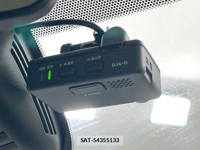 Nissan SERENA 2019-10 8882032-6