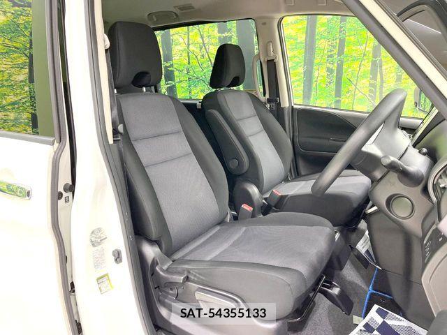 Nissan SERENA 2019-10 8882032-8
