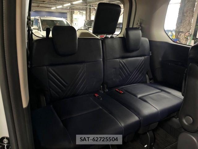 Nissan SERENA 2026-03 8882012-9
